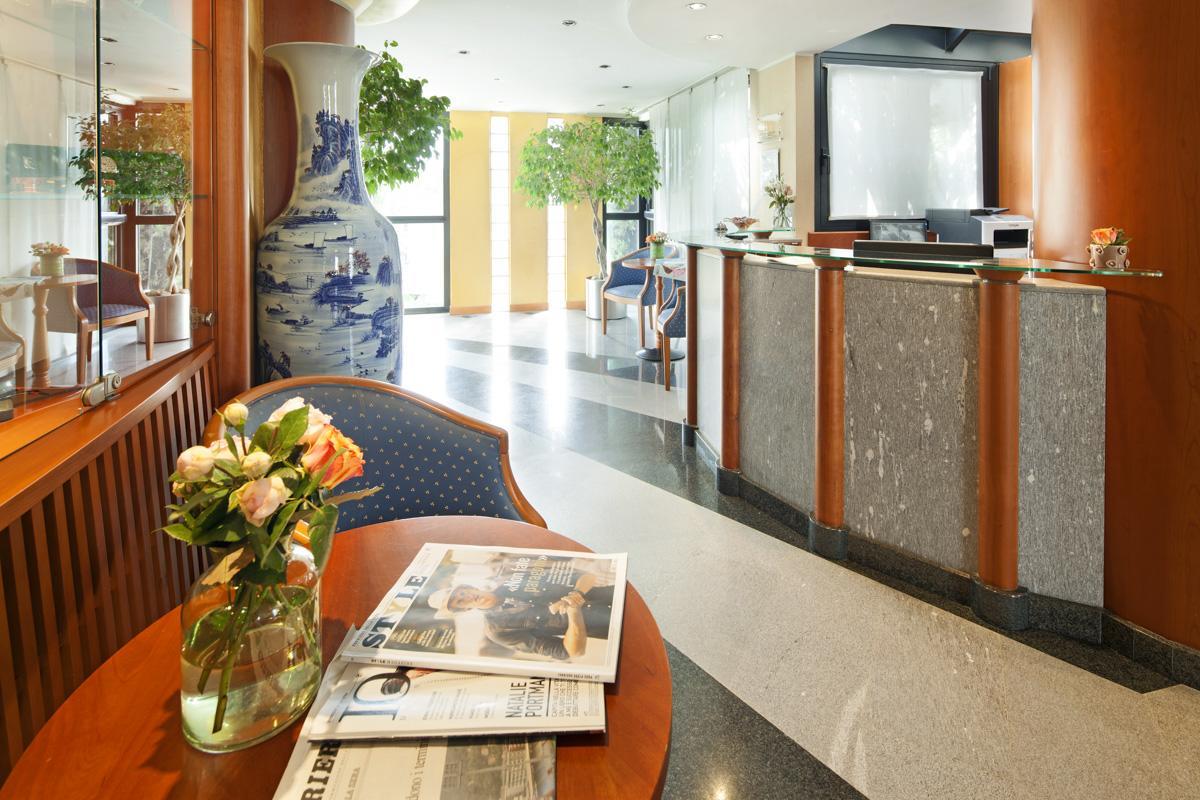 Arosio Hotel Extérieur photo