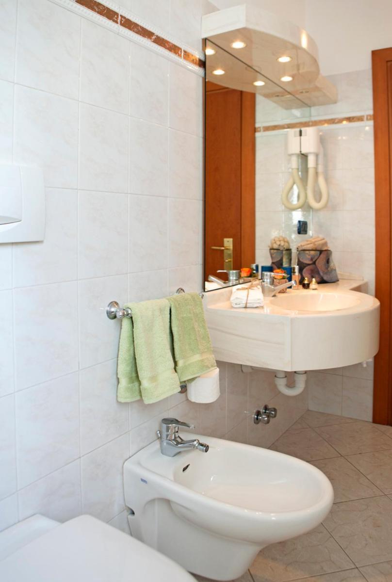 Arosio Hotel Extérieur photo
